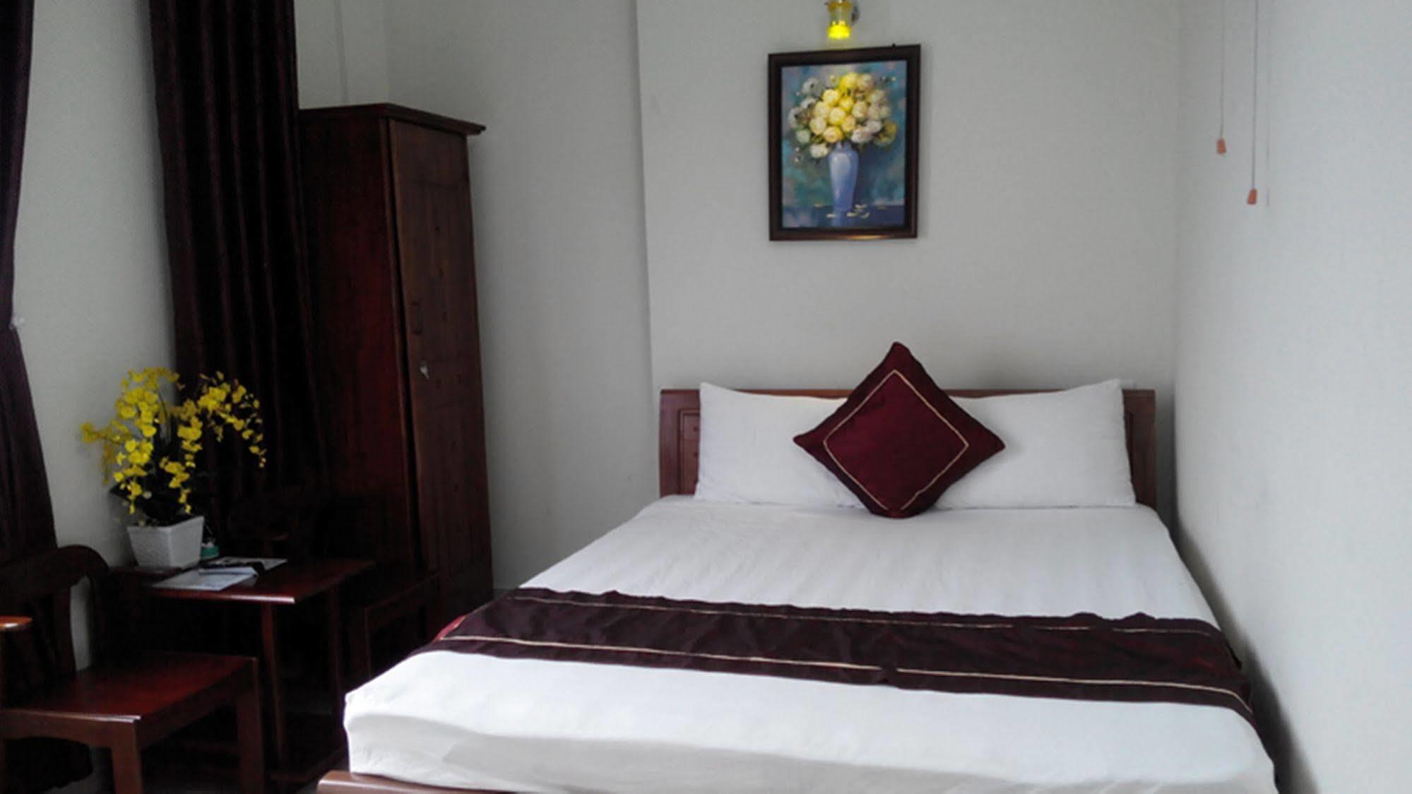 Hung Phat Hotel Da Nang Esterno foto